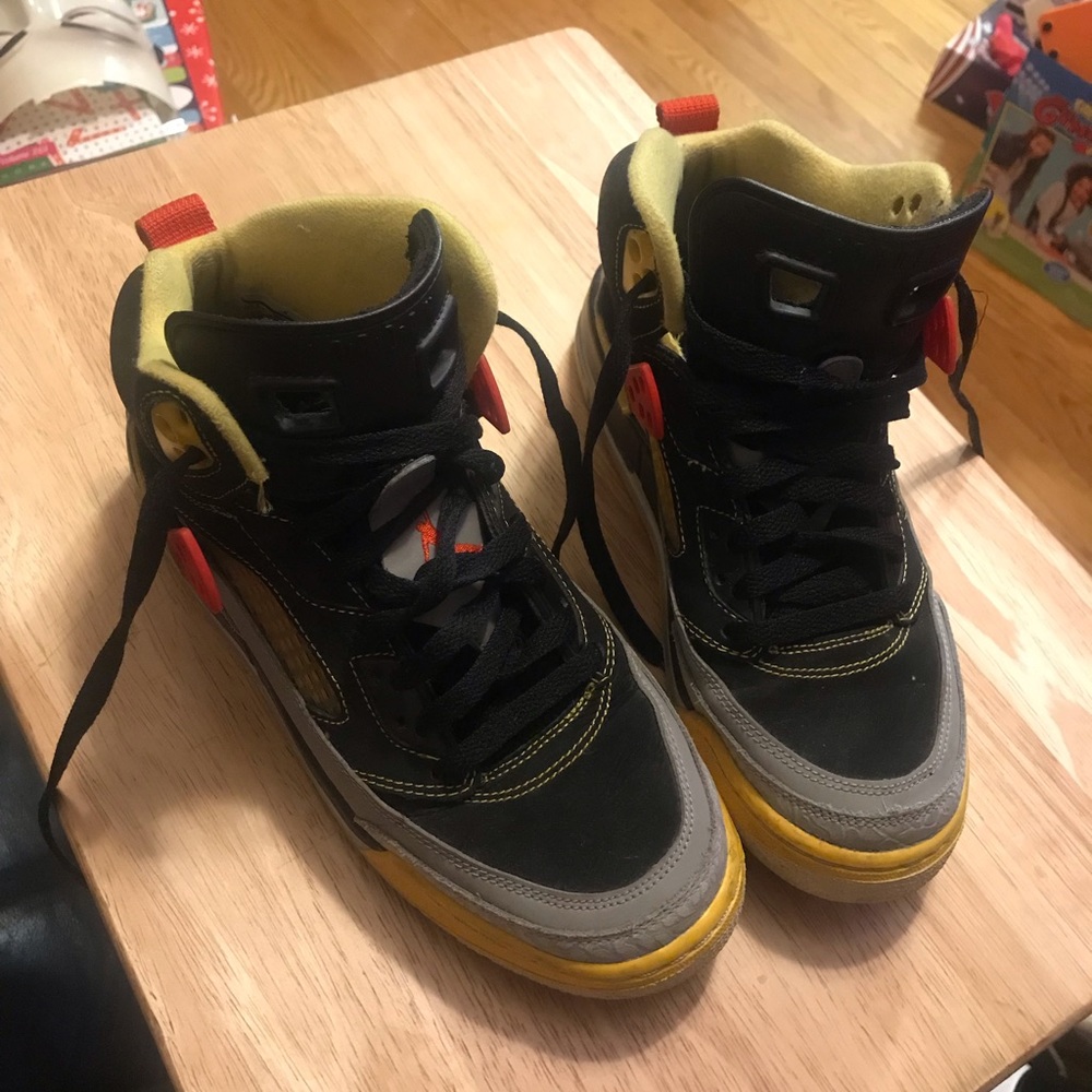 Boys Jordan sneakers